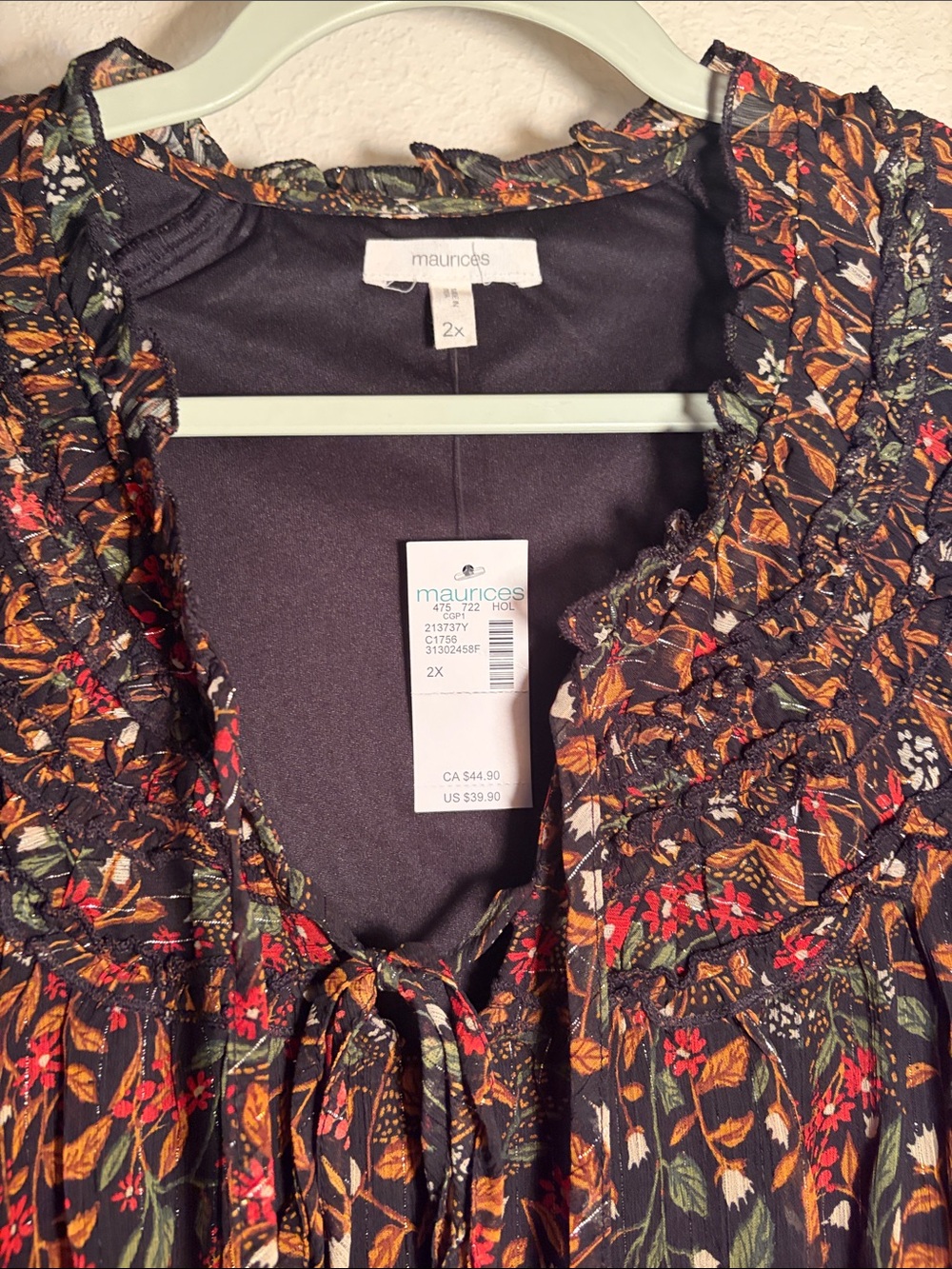 NWT Maurices Black Floral Peasant Tunic with Orange, Pink, Green Accents Size 2X - Picture 3 of 8